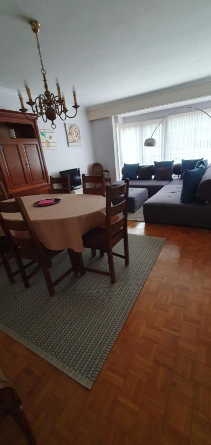 Cosy Apartment Near The Beach And City Center Oostende Exterior foto